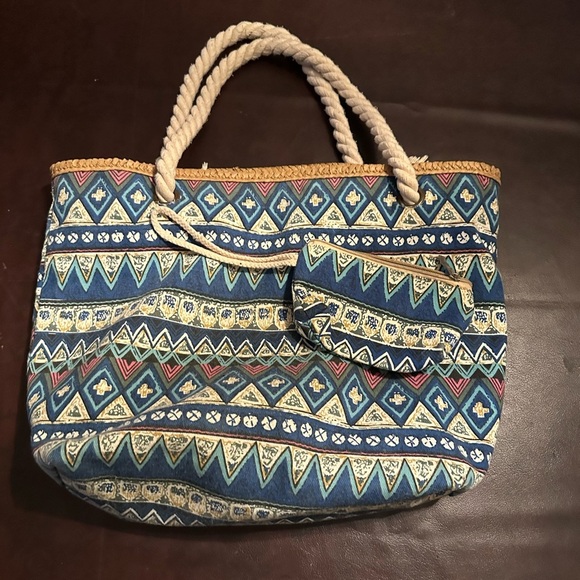 Boho tote & wristlet - Picture 1 of 12